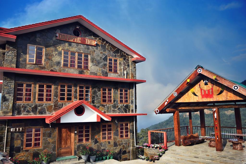 Dovipie Inn Kohima Ngoại thất bức ảnh