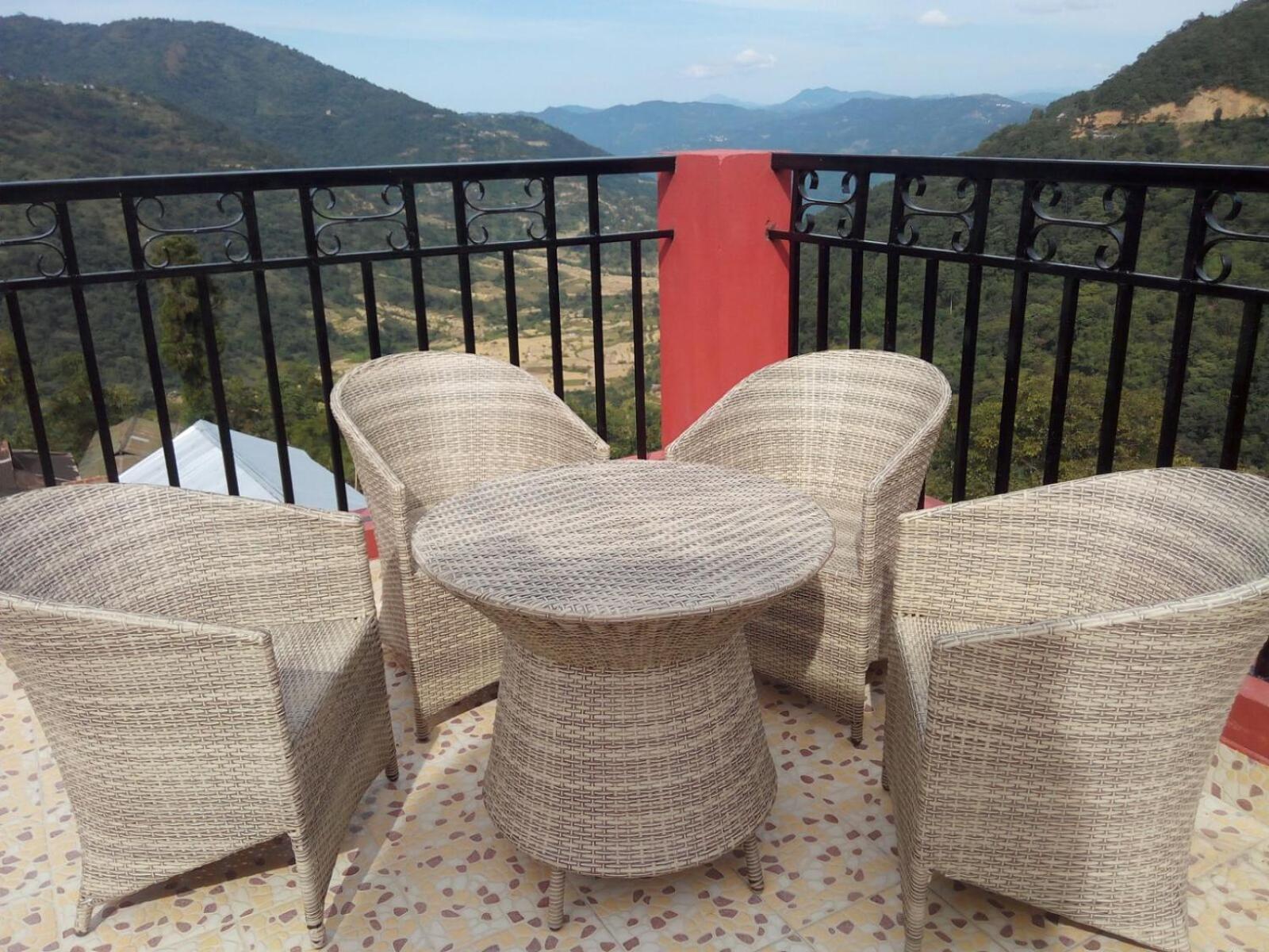 Dovipie Inn Kohima Ngoại thất bức ảnh